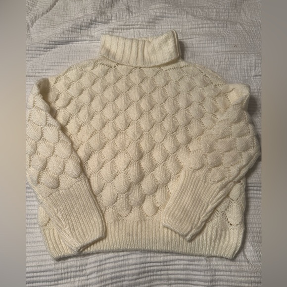 FRNCH Bubble Stitch Open Knit Turtleneck Sweater - Size M/L - Picture 4 of 9